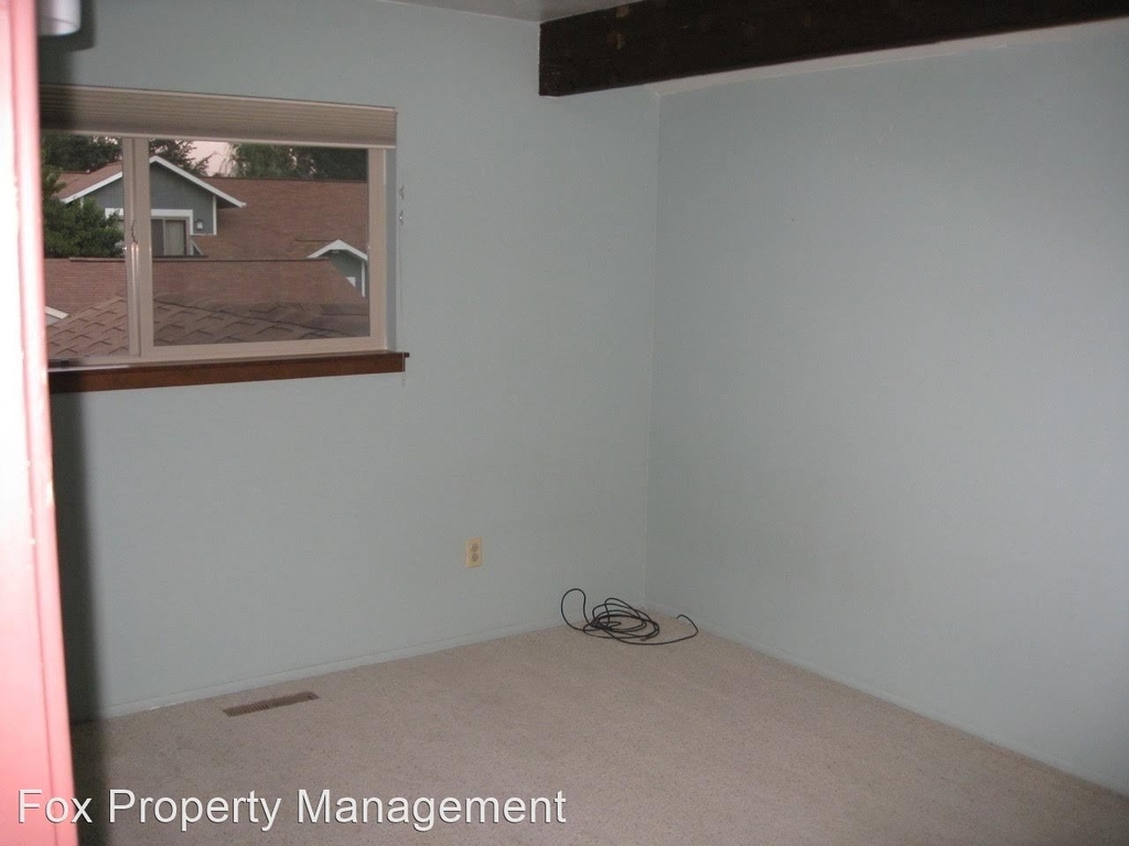 4700 W Moorhead Circle - Photo 10