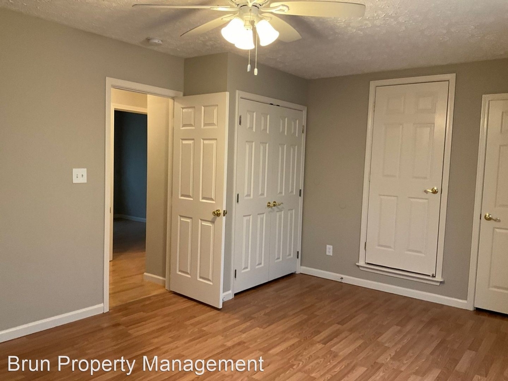 3505 Old Valley View Dr. Starview Townhomes - Photo 13