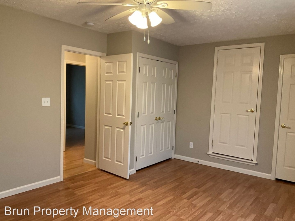 3505 Old Valley View Dr. Starview Townhomes - Photo 12