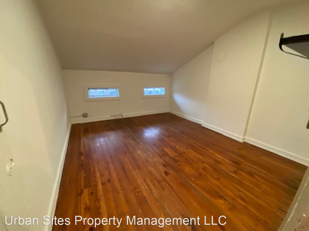 1319 Main St - Photo 6