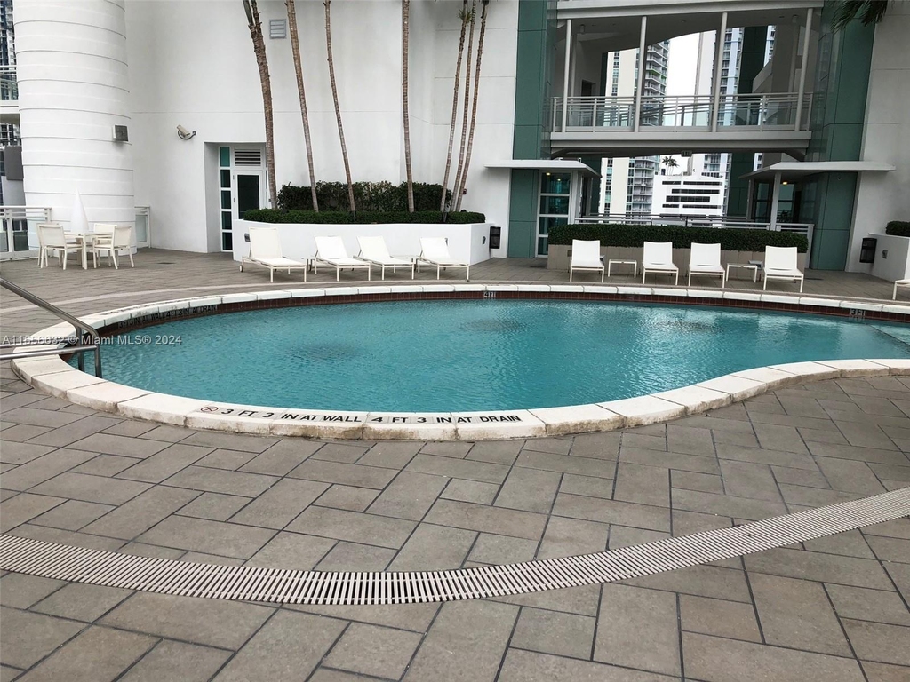 900 Brickell Key Blvd - Photo 33