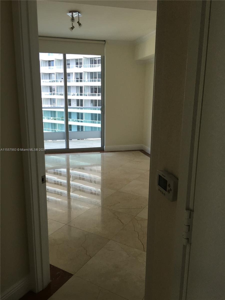 1331 Brickell Bay Dr - Photo 15