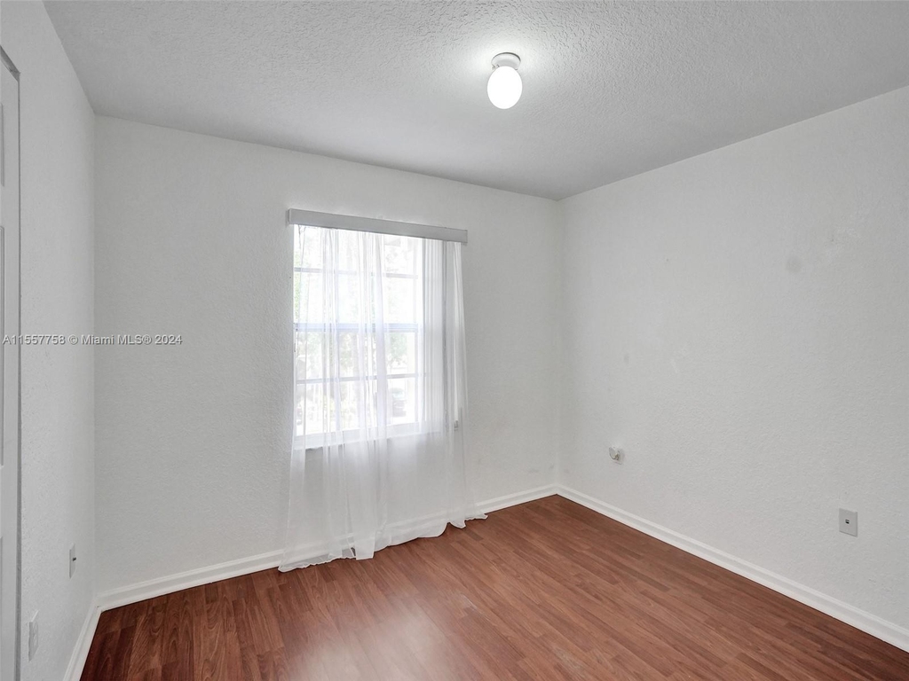 12482 Sw 44th Ct - Photo 24