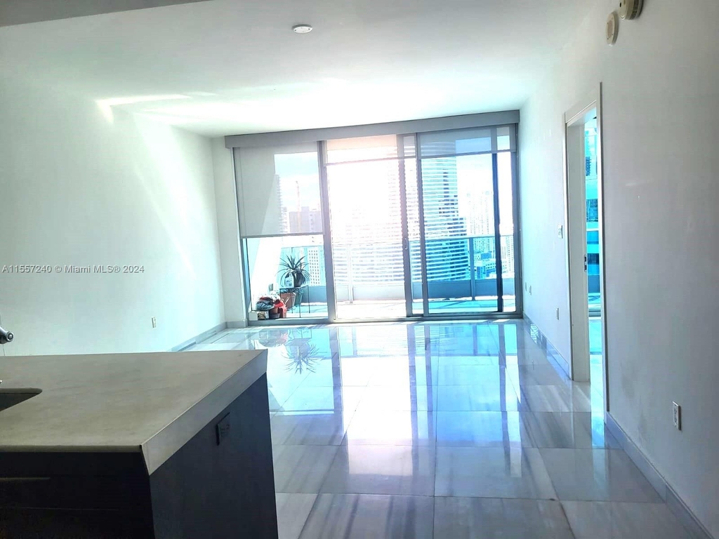 200 Biscayne Boulevard Way - Photo 0