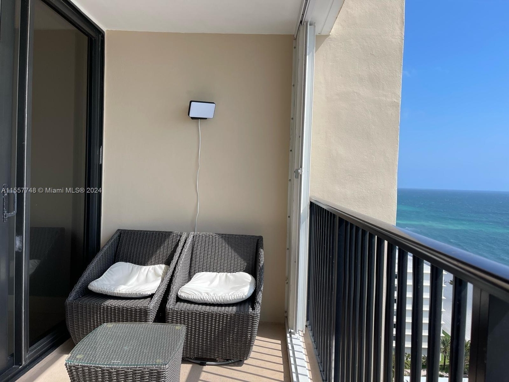 2201 S Ocean Dr - Photo 1