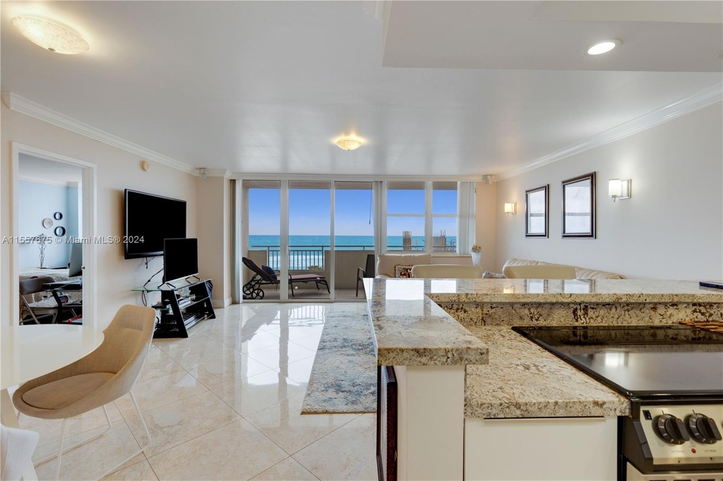 3180 S Ocean Dr - Photo 11