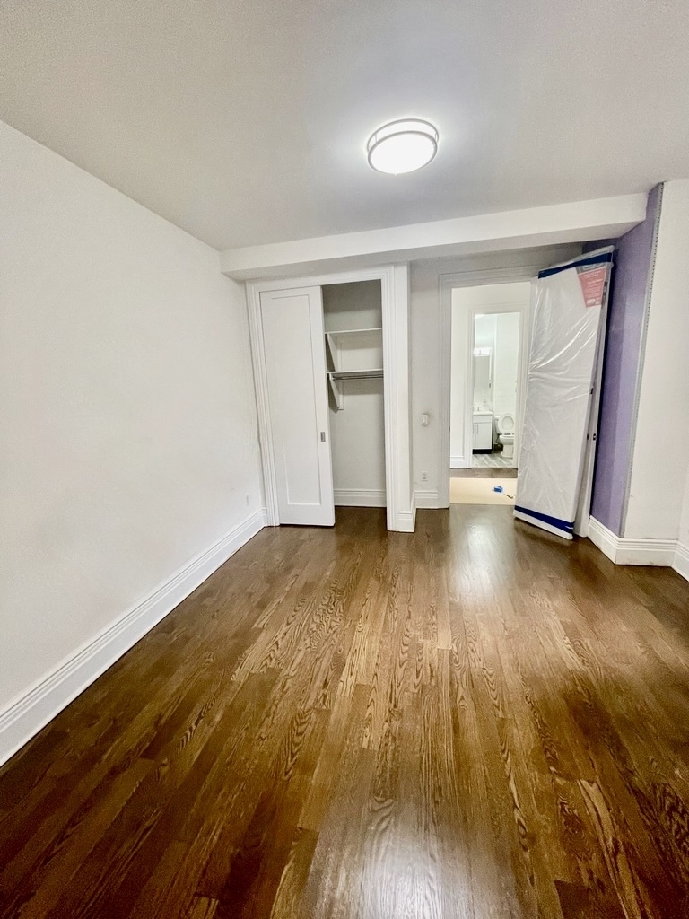 160 West 73rd Street - Photo 2