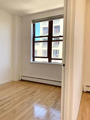 190 East 7th Street - Photo 11