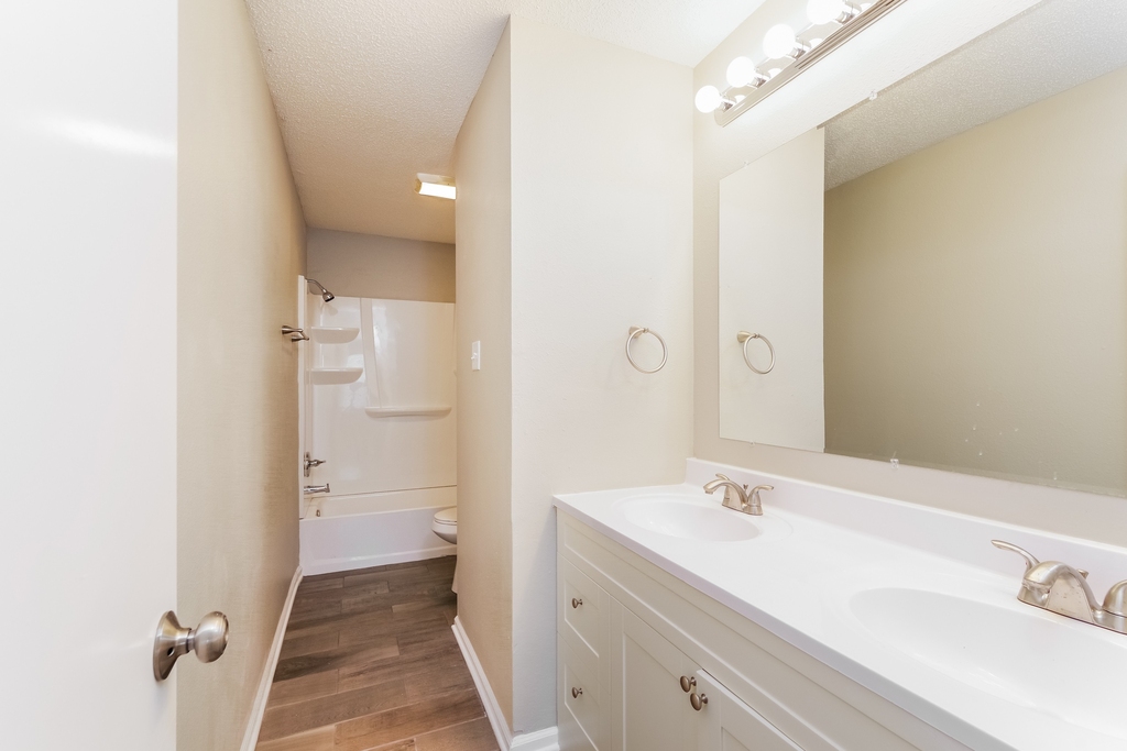 6771 Stanhope Way - Photo 8