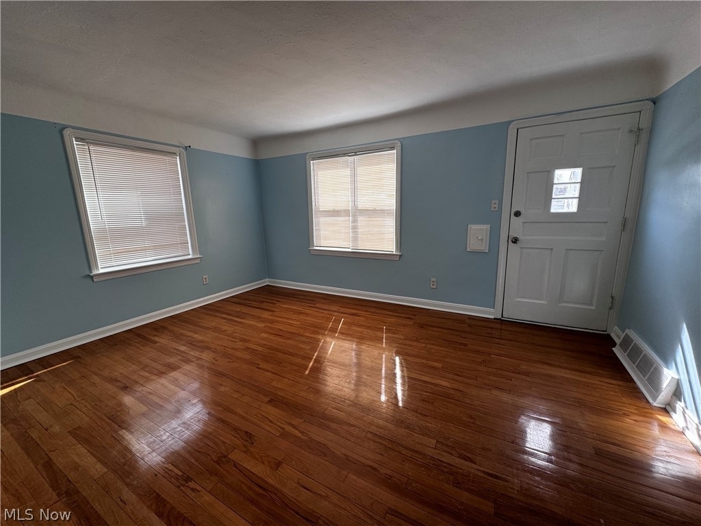 13100 Harold Avenue - Photo 2