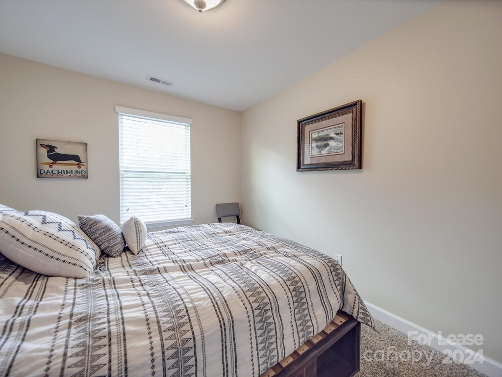 5657 Tipperlinn Way - Photo 14