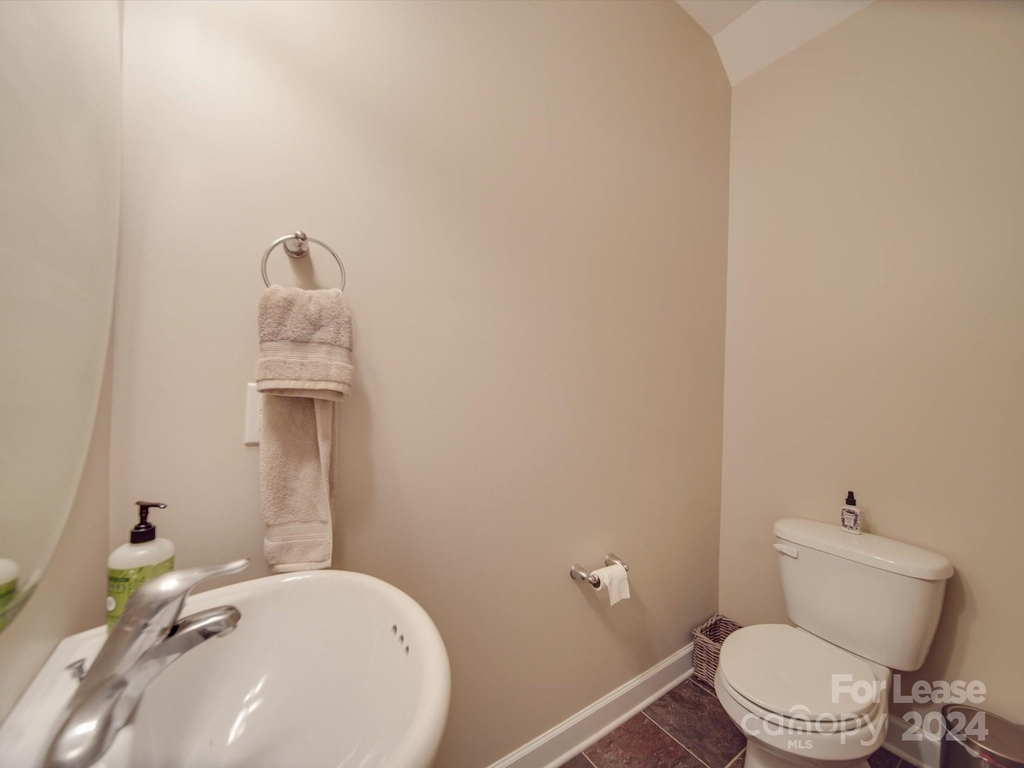 5657 Tipperlinn Way - Photo 27