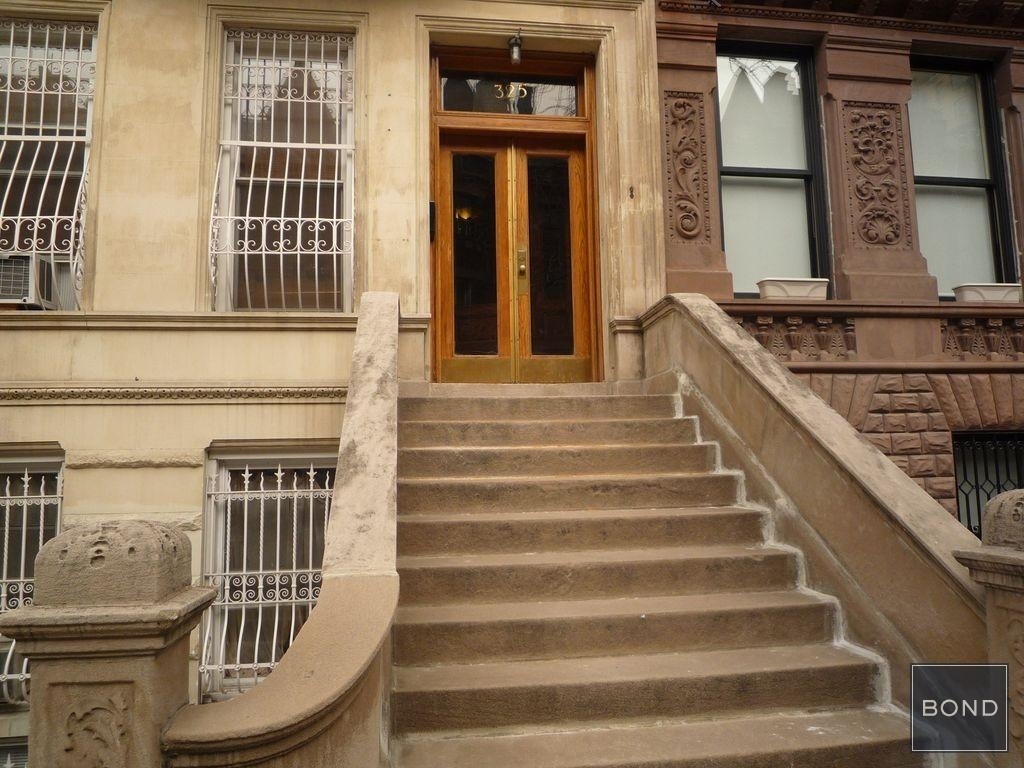 West 88th Street - Photo 10