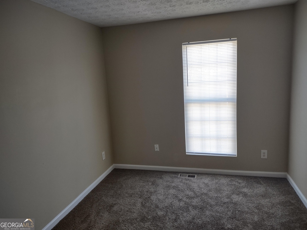 7196 Grosbeak Street - Photo 10