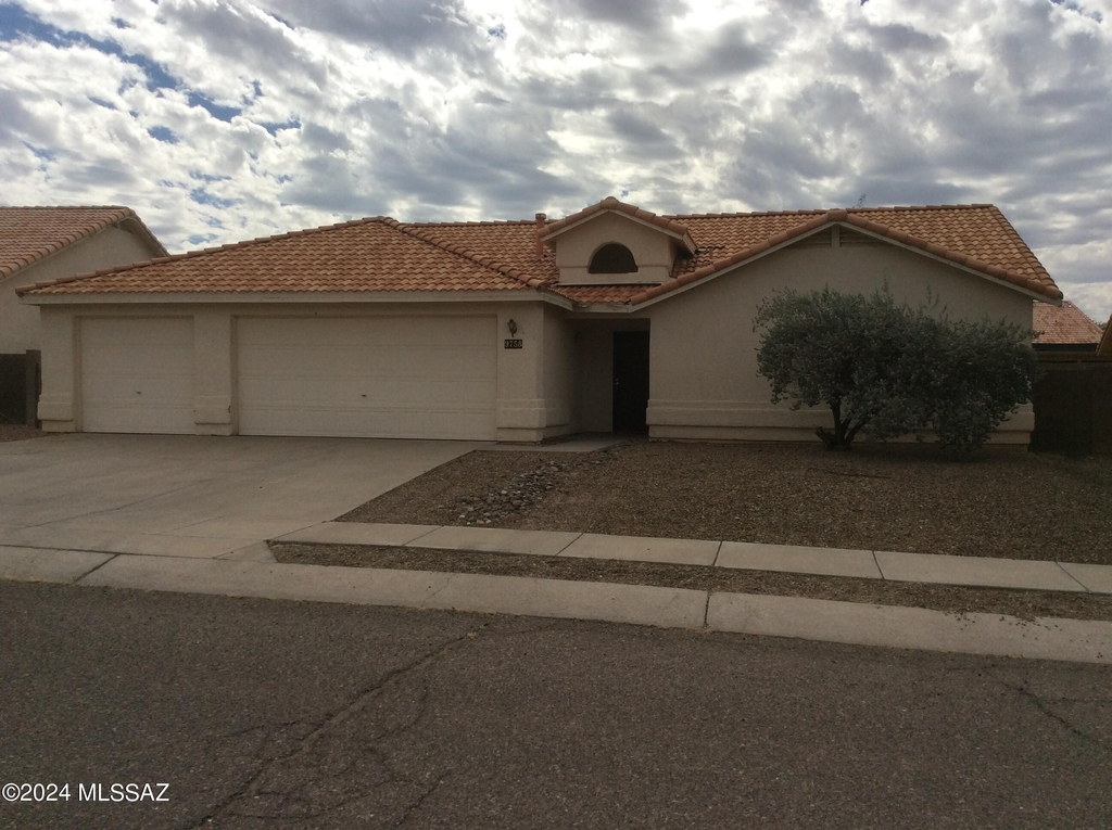 9758 E Paseo San Ardo - Photo 2