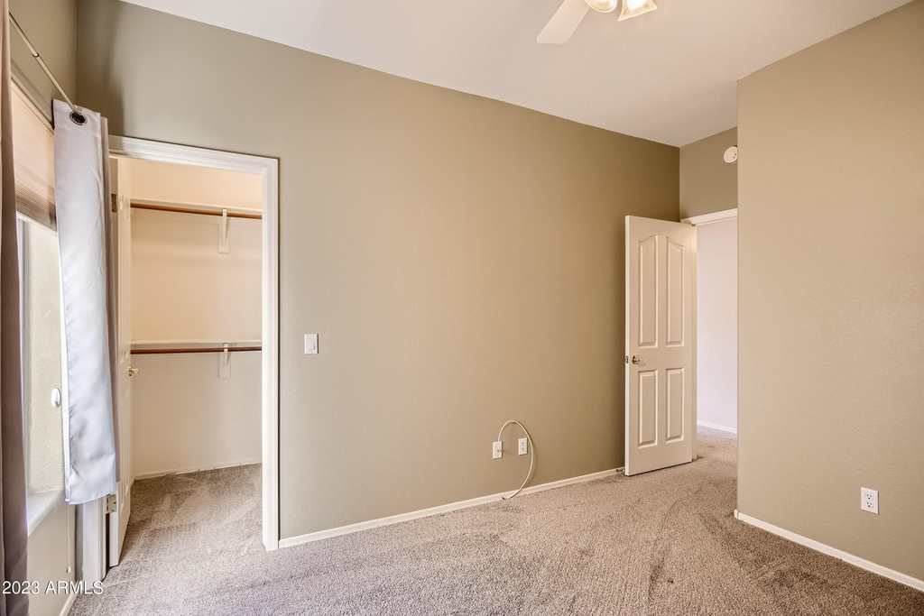 11022 N Indigo Drive - Photo 16