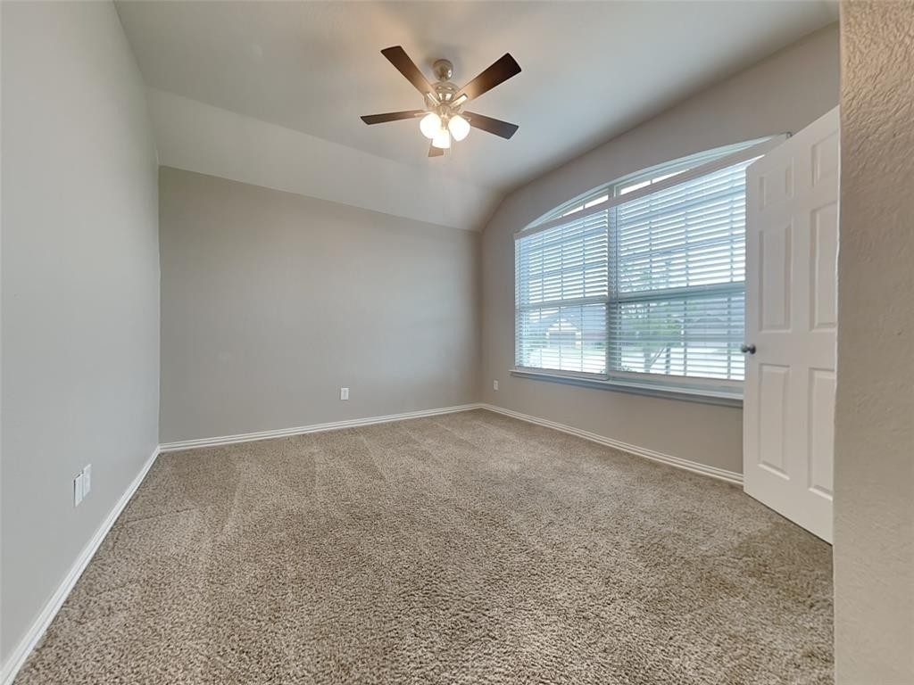 345 Brandywine - Photo 13