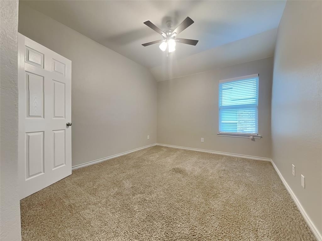 345 Brandywine - Photo 16