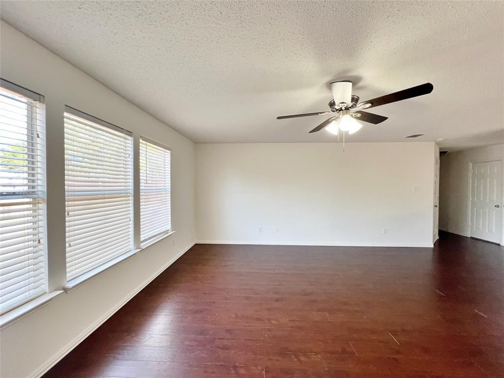 5232 Boxwood Lane - Photo 14