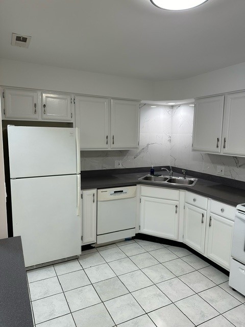 1112 Castilian Court - Photo 5