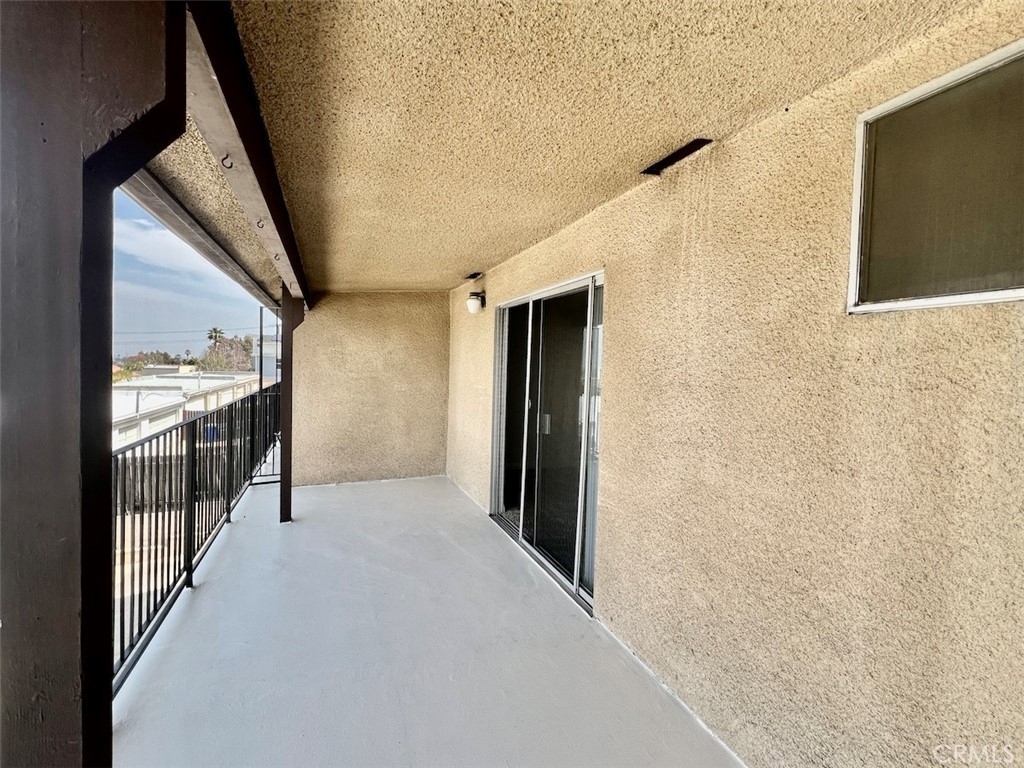 1811 Armour Lane - Photo 11