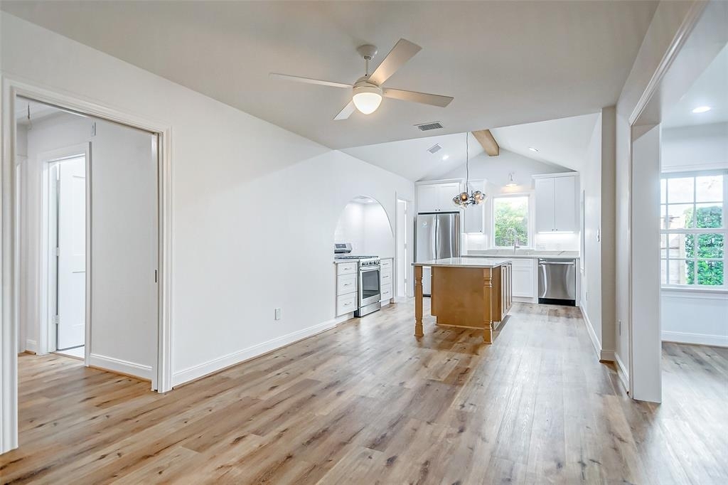 2303 Bartlett Street - Photo 15