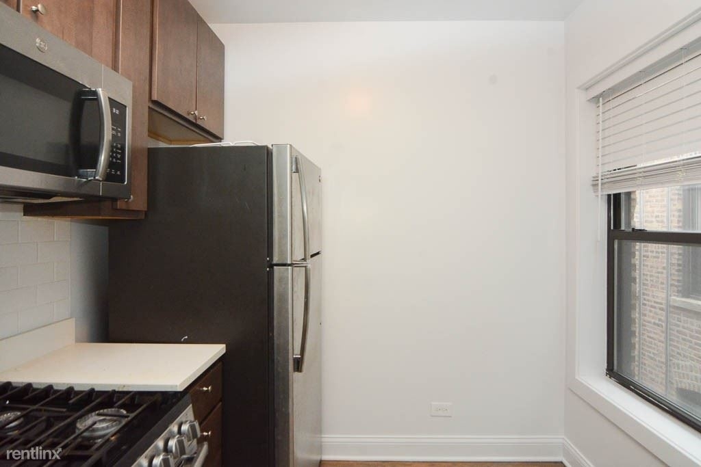 2639 N. Spaulding, Unit E-5 - Photo 1