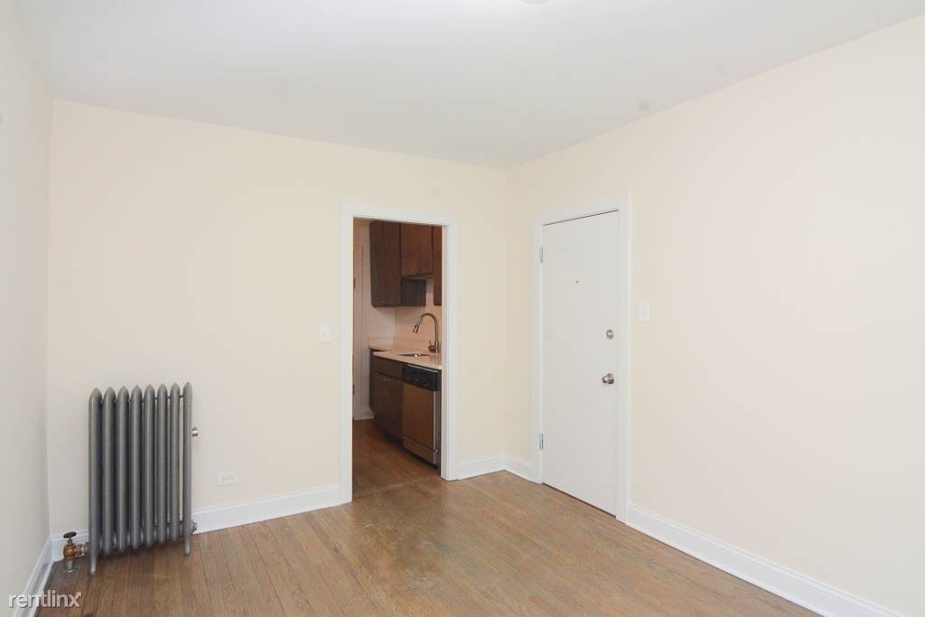 2639 N. Spaulding, Unit E-5 - Photo 9