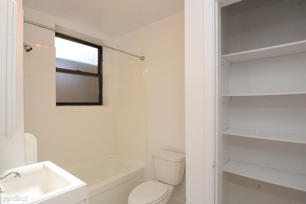 2325 N. Kedzie Boulevard, Unit 6 - Photo 18