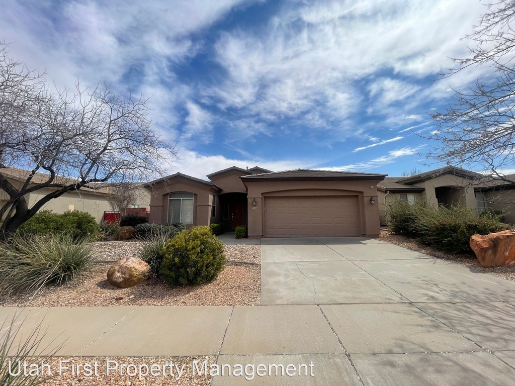 3546 E Hidden Springs Dr - Photo 0