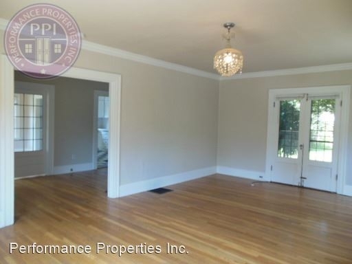 3427 E Burnside Street - Photo 3