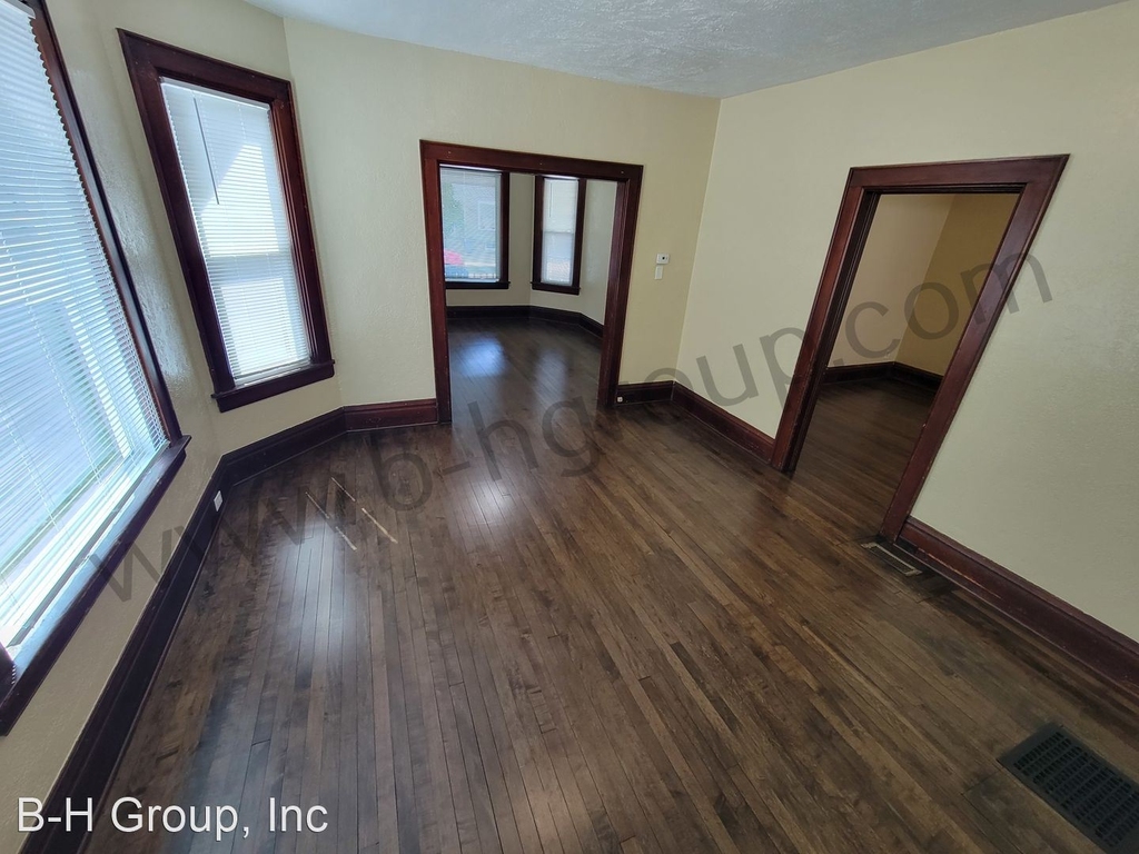 6417 23rd Ave - Photo 1