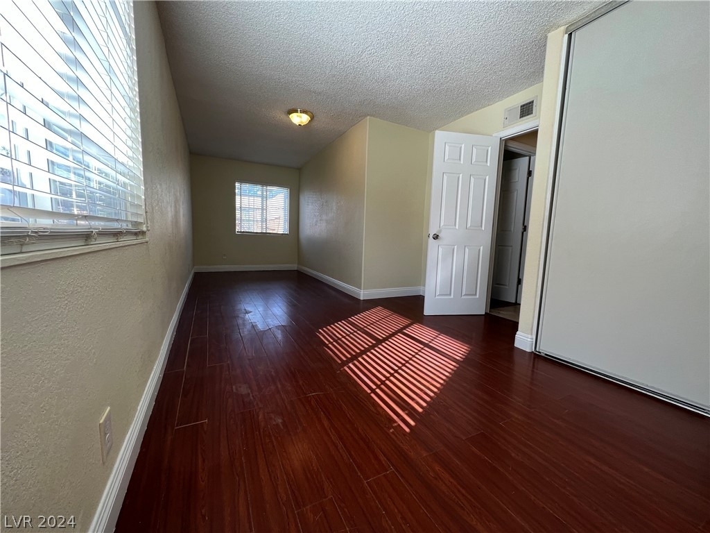 7054 Fenway Avenue - Photo 33