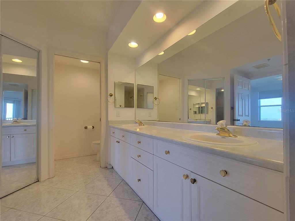 6495 Shoreline Drive - Photo 32