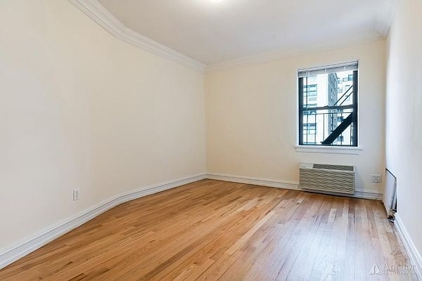 191 East 76th Street - Photo 3