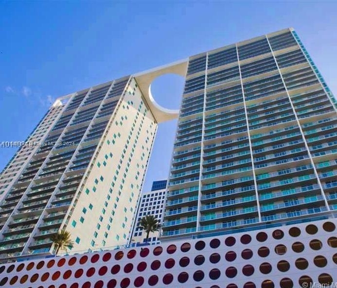 500 Brickell Ave - Photo 1