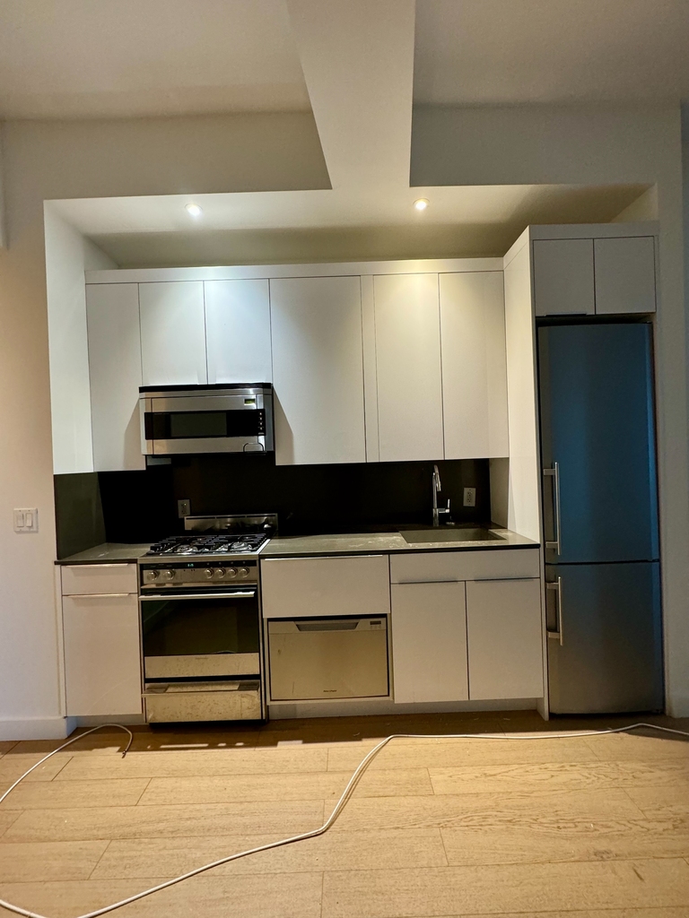 116 John Street - Photo 2
