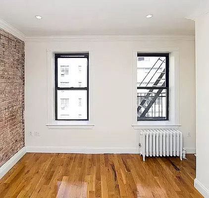 332 East 71st Street - Photo 3