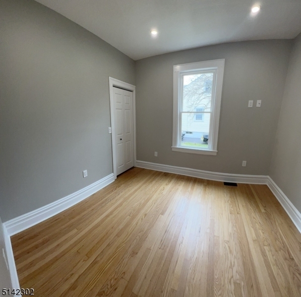 20 Parkview Ave - Photo 6