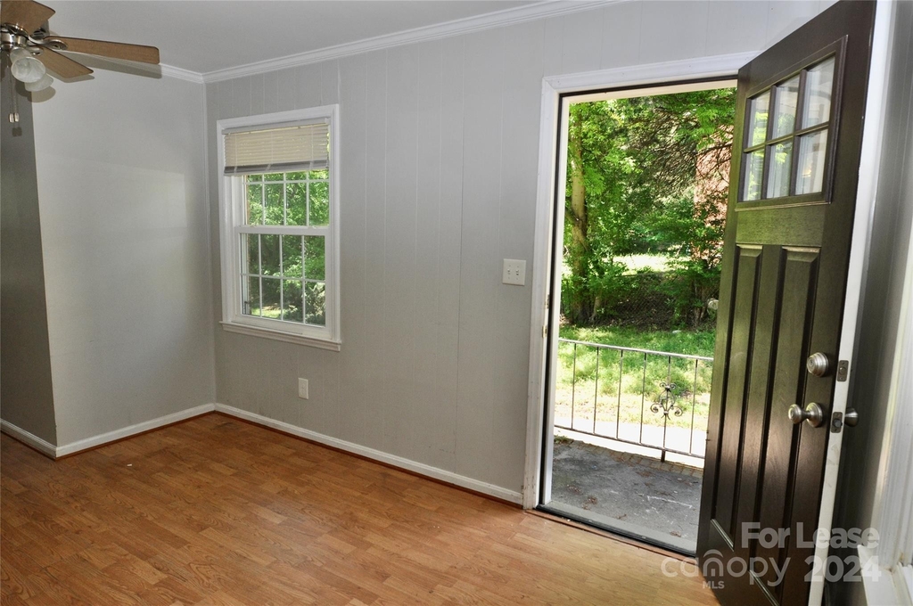 118 Kenmore Drive - Photo 12