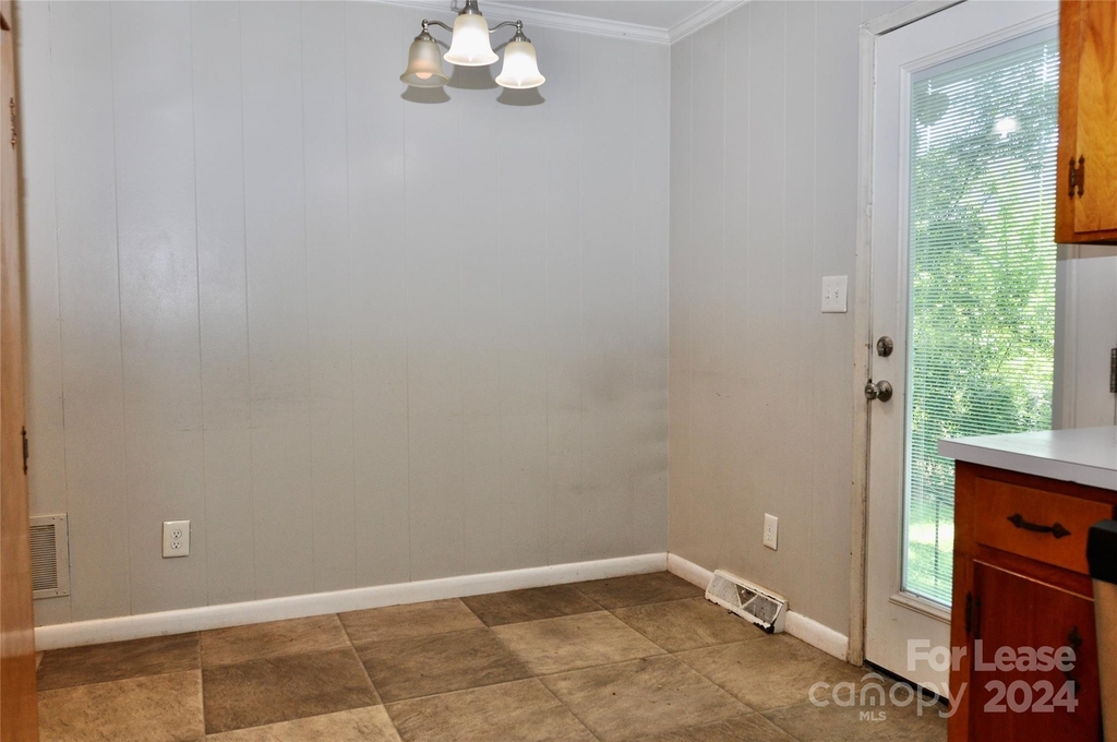 118 Kenmore Drive - Photo 10