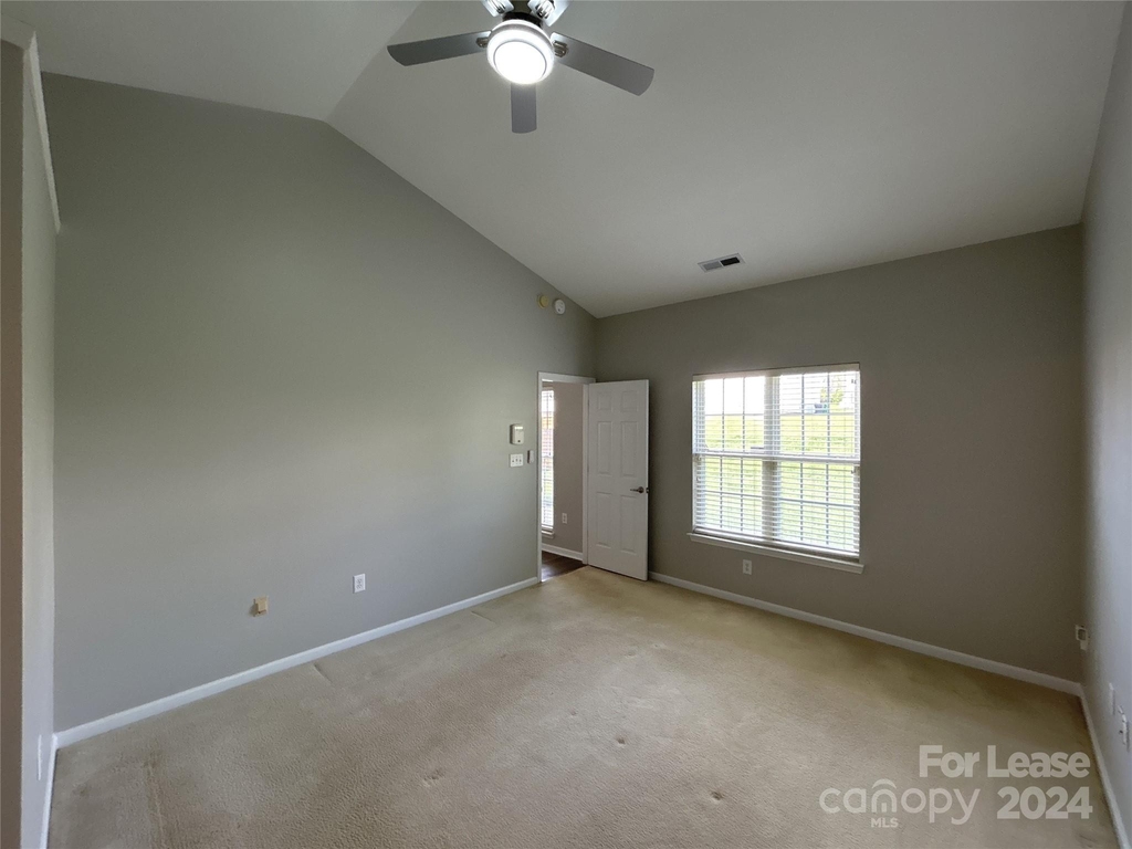 11615 Black Maple Avenue - Photo 9