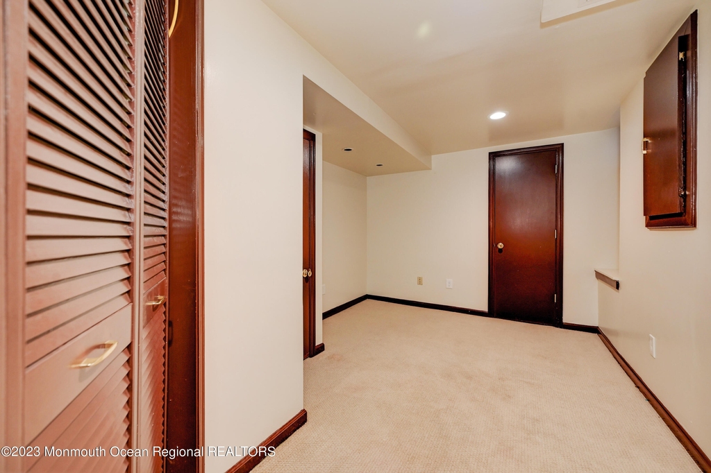 32 Ellen Heath Drive - Photo 20