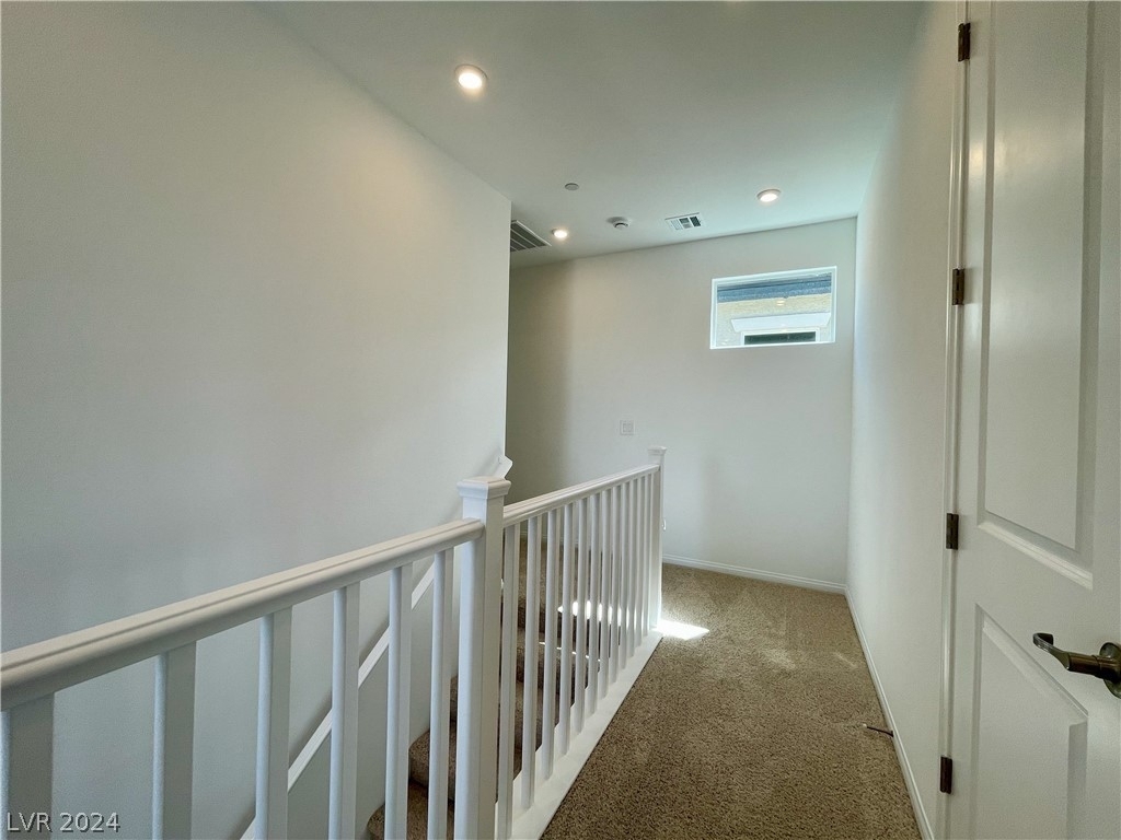 832 Royal Beekman Street - Photo 34