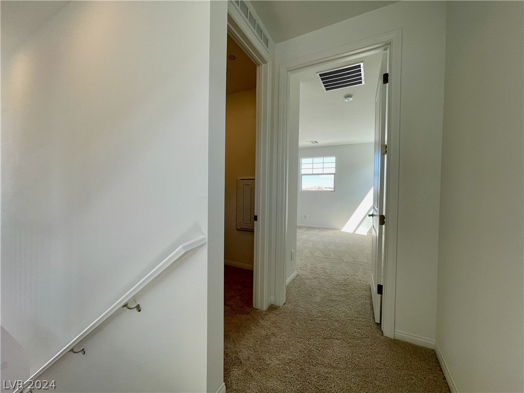 832 Royal Beekman Street - Photo 36