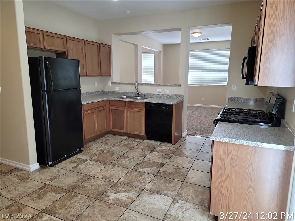 8465 Adams Valley Street - Photo 11