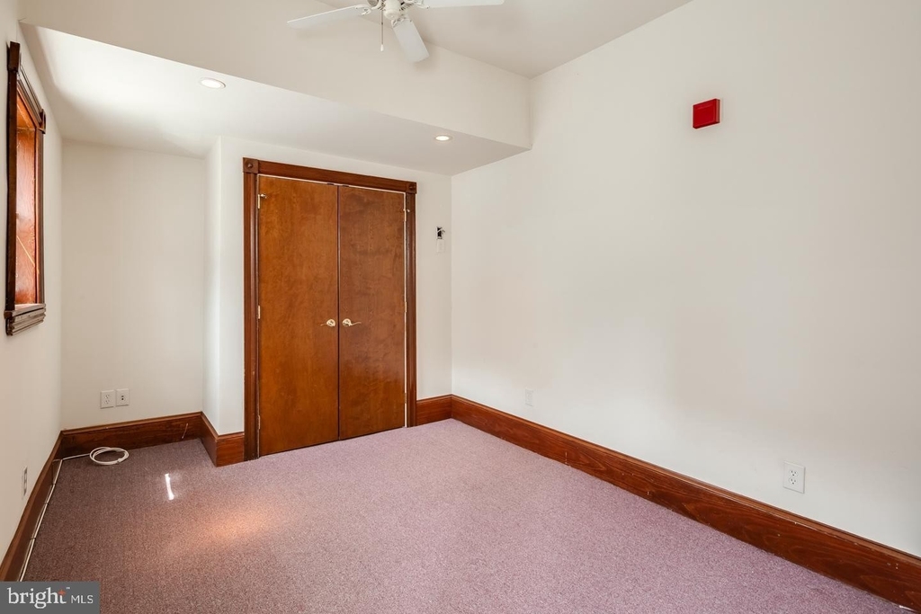 2739 W Girard Avenue - Photo 5