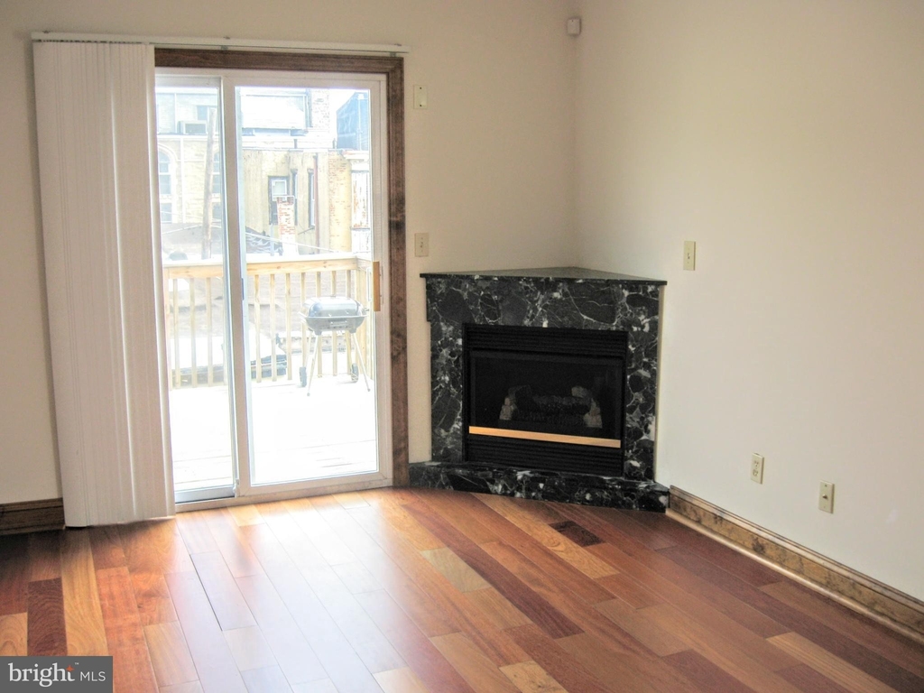 745 S 20th Street - Photo 2