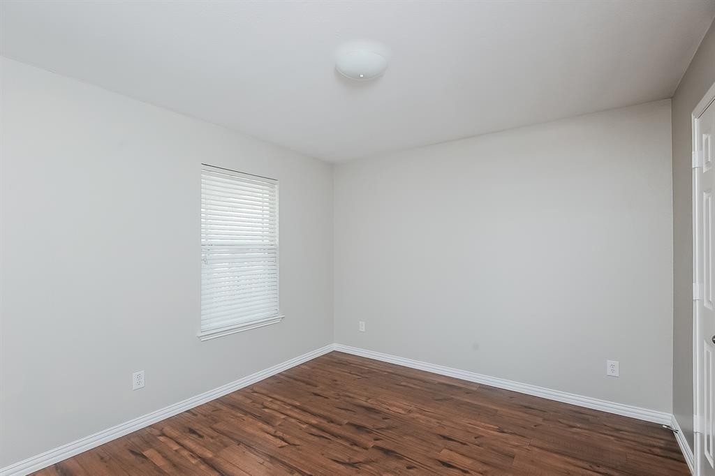 9928 Cherry Hill Lane - Photo 11