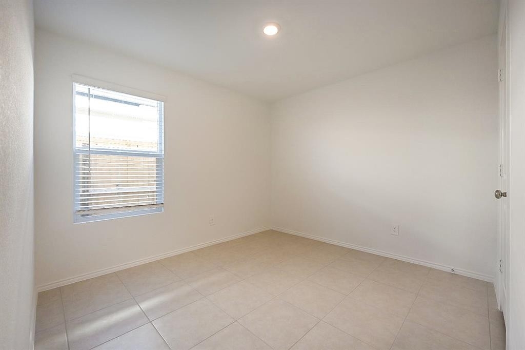 2290 Great Belt Boulevard - Photo 11